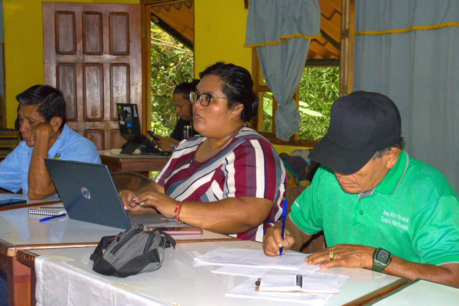 TALLER SOBRE PROTOCOLO DE PRESENTACIÓN DE QUEJAS Y DENUNCIAS AMBIENTALES ANTE LAS ENTIDADES COMPETENTES PARA FRENAR LA TALA ILEGAL, LA CAZA NO AUTORIZADA y DELITOS AMBIENTALES EN TERRITORIOS INDÍGENA EN PANAMÁ.